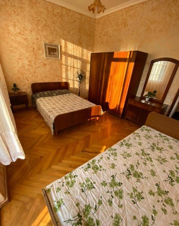 Guest House Lazuri Sarpi Eksteriør bilde