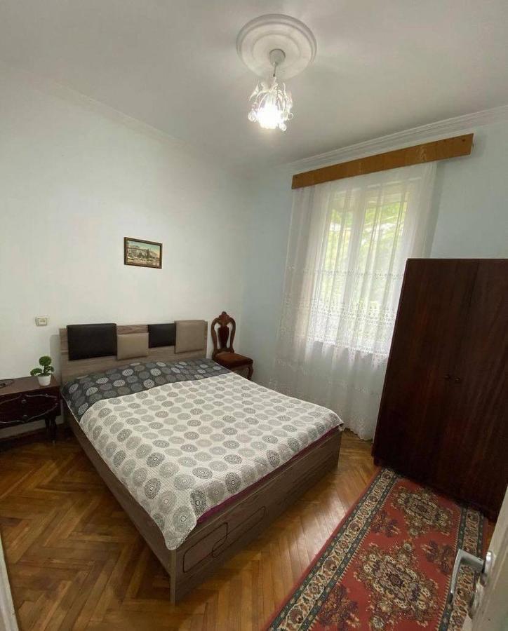 Guest House Lazuri Sarpi Eksteriør bilde